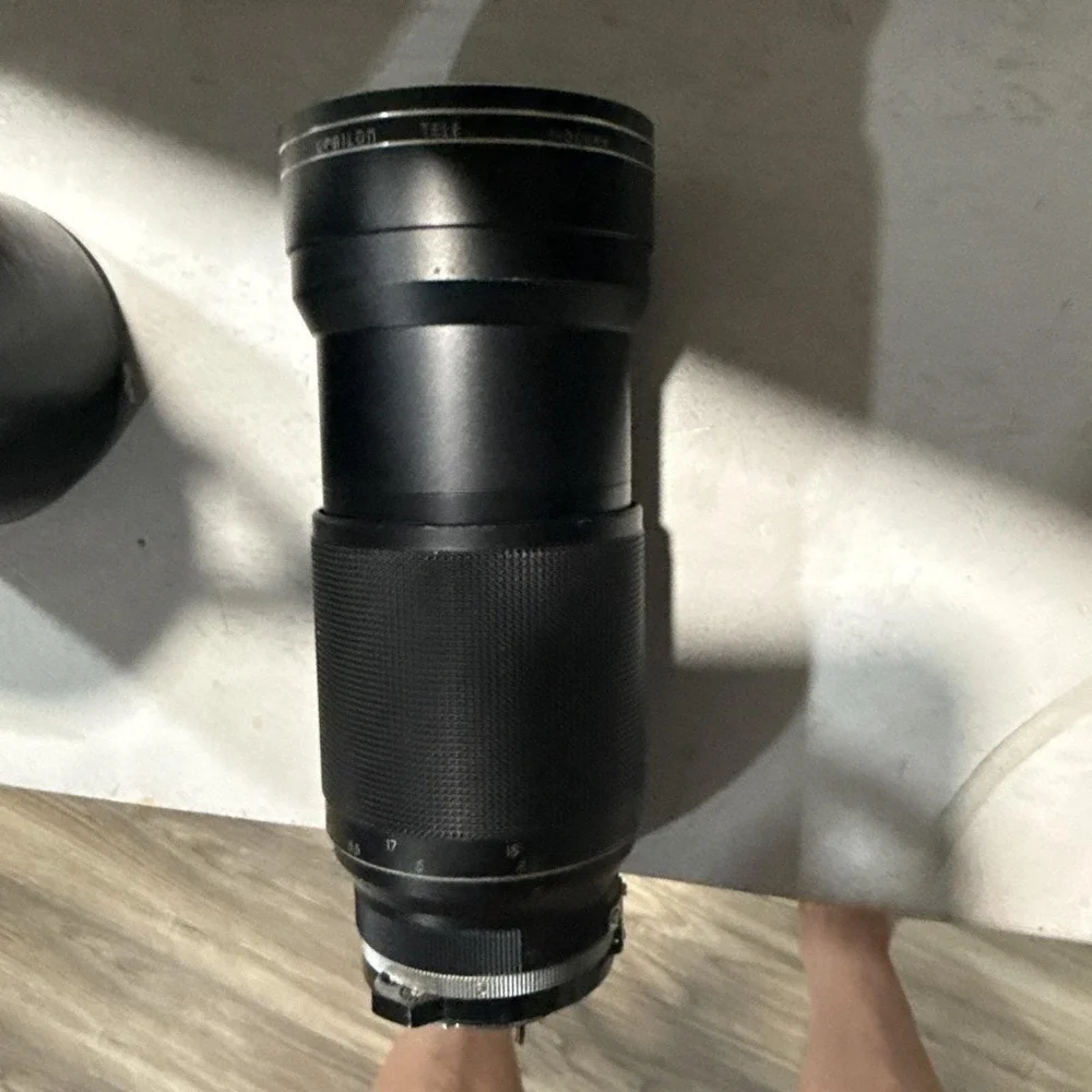 UPSILON F 300MM HUGE Camera LENS WITH CASE JAPAN Used By ABC NEWS